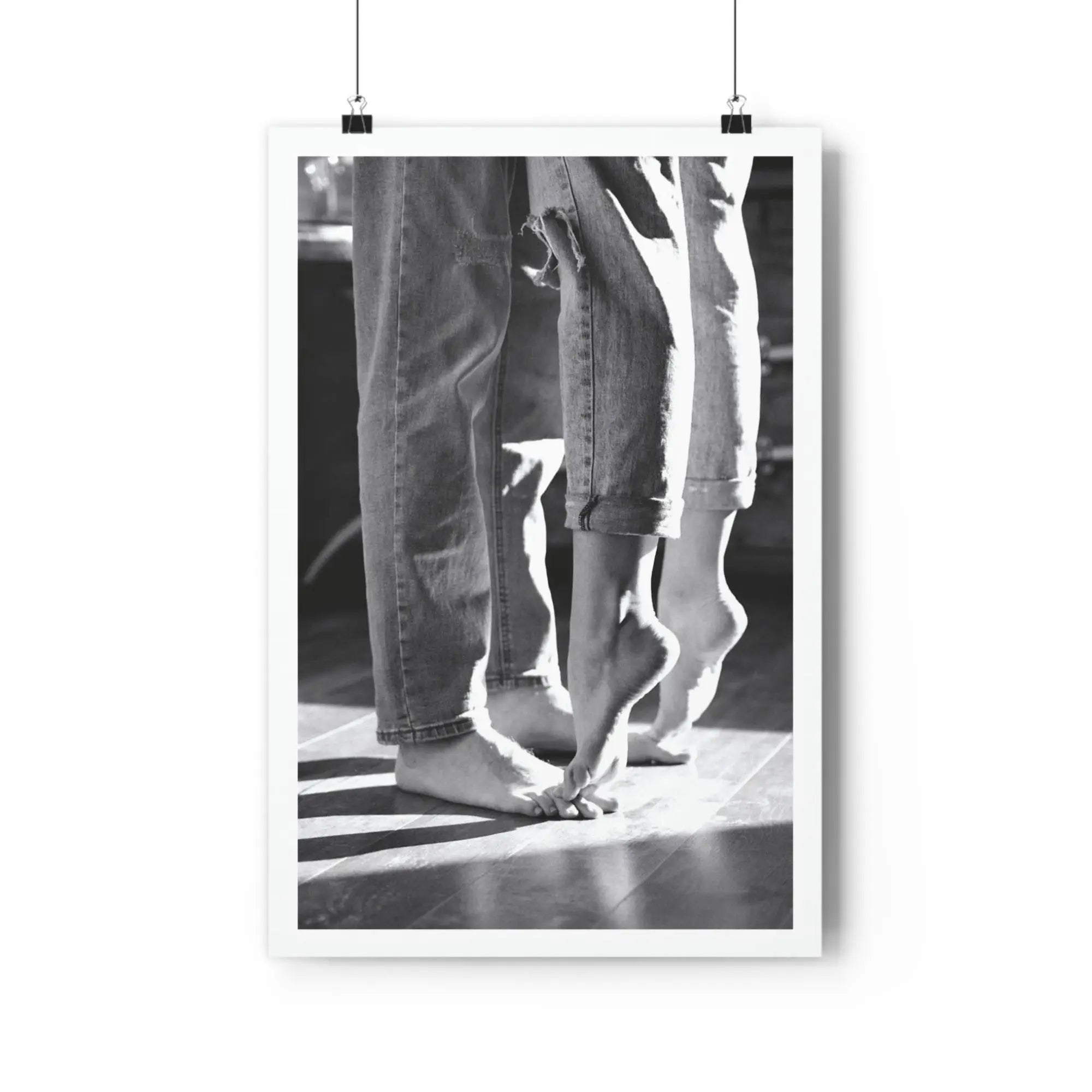 Stay Close minimalist black and white art print on abstract background – pictorprints